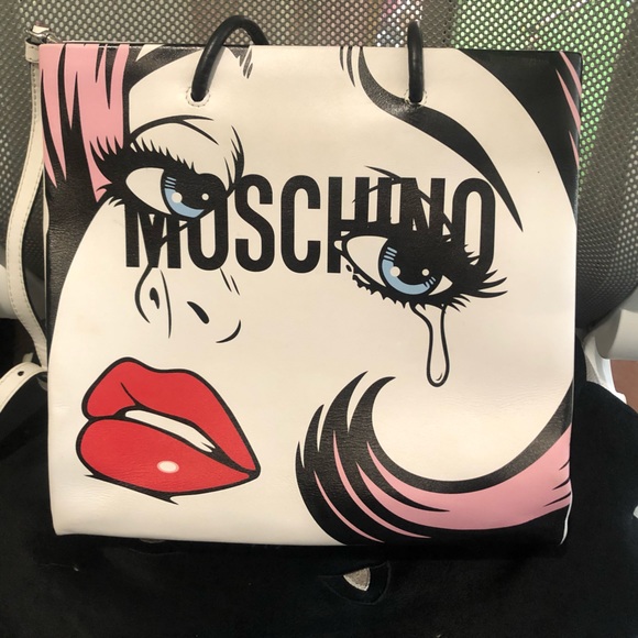 Moschinos square logo shopper tote - Picture 2 of 9